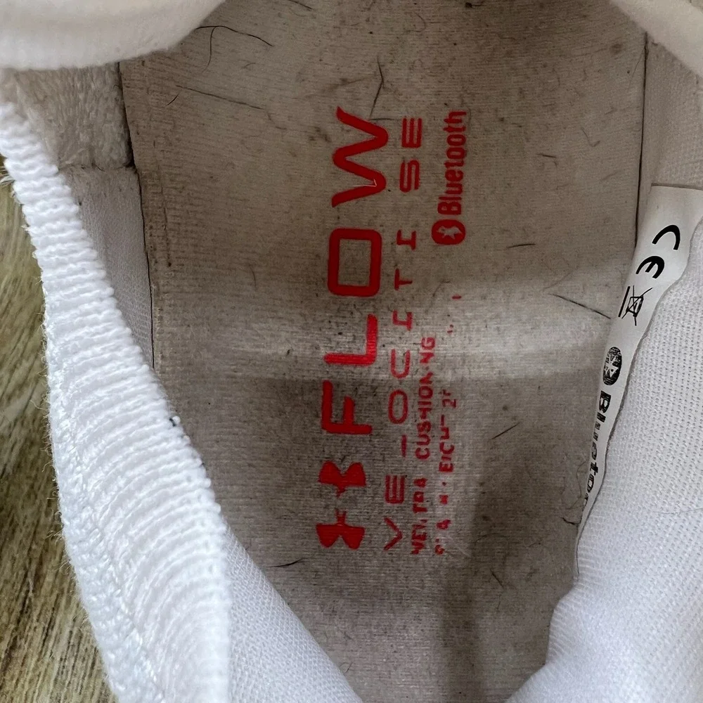 Under Armour Flow Velociti SE Women's Size 8.5 White Phoenix Fire 3024017-114‎